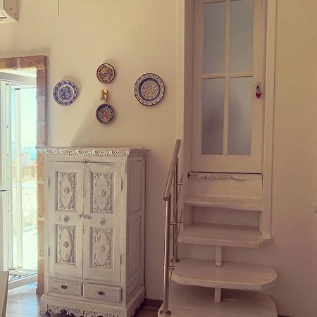 B&B Charming House Σαλέρνο Εξωτερικό φωτογραφία